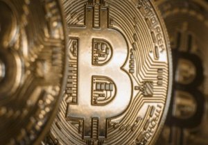 仮想通貨｜8月のビットコイン問題をどう見るか？